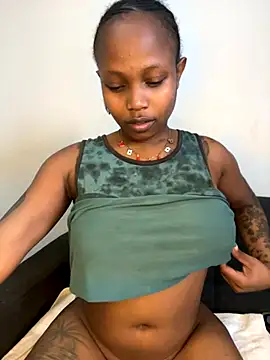 Snapshot of InkLady444 chatting on 4, 11, 2025 InkLady444 online show from 4, 11, 2025