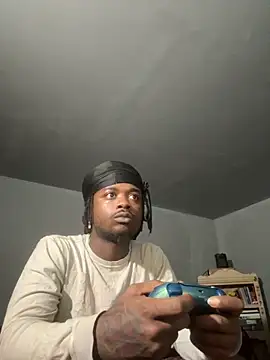 SluttyLyfe4L online show from 13, 11, 2025