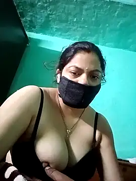 Snapshot of Lustyful_Couple chatting on 20, 12, 2024 Lustyful Couple online show from 20, 12, 2024