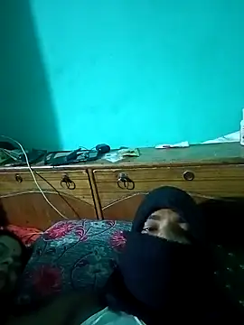 Snapshot of Lustyful_Couple chatting on 9, 1, 2025 Lustyful Couple online show from 9, 1, 2025