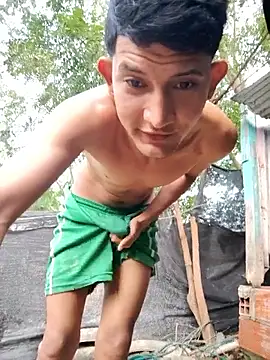 Valentinacuc online show from 4, 2, 2026