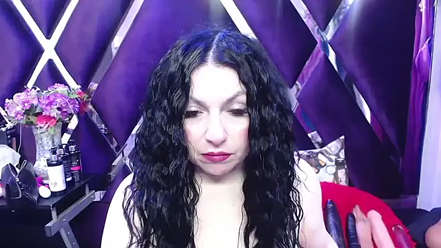 Snapshot of Luciana_Ass chatting on 11, 11, 2025 Luciana Ass online show from 11, 11, 2025