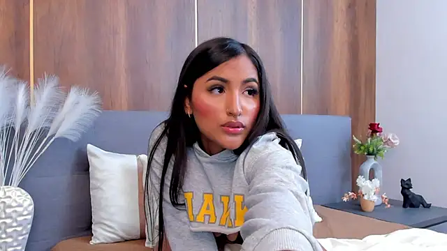 AishaPeyton online show from 23, 1, 2025