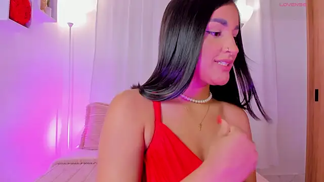 AishaPeyton online show from 18, 7, 2026