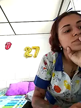 Snapshot of caroline0997 chatting on 16, 1, 2025 caroline0997 online show from 16, 1, 2025