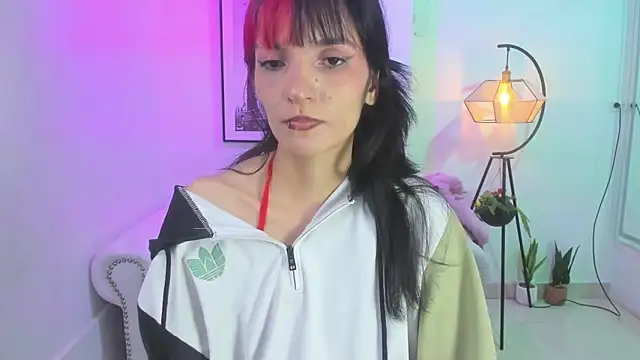 Snapshot of Dafne_huges chatting on 2, 3, 2025 Dafne huges online show from 2, 3, 2025