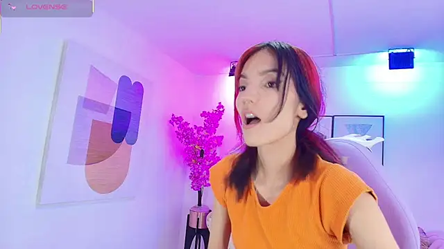 Snapshot of Dafne_huges chatting on 24, 10, 2025 Dafne huges online show from 24, 10, 2025