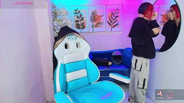 Snapshot of Dafne_huges chatting on 6, 11, 2025 Dafne huges online show from 6, 11, 2025