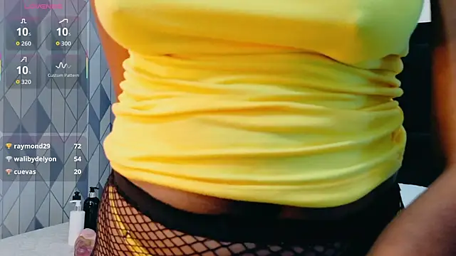 petitelittleebony online show from 15, 11, 2025