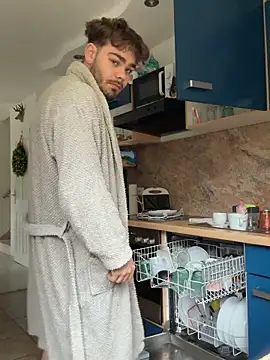 JuNIs  online show from 20, 10, 2025