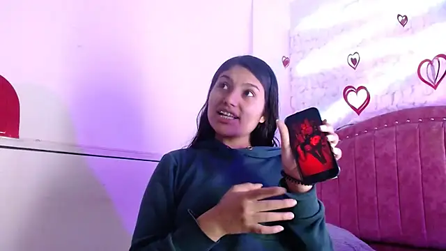 SarahStones online show from 14, 3, 2025