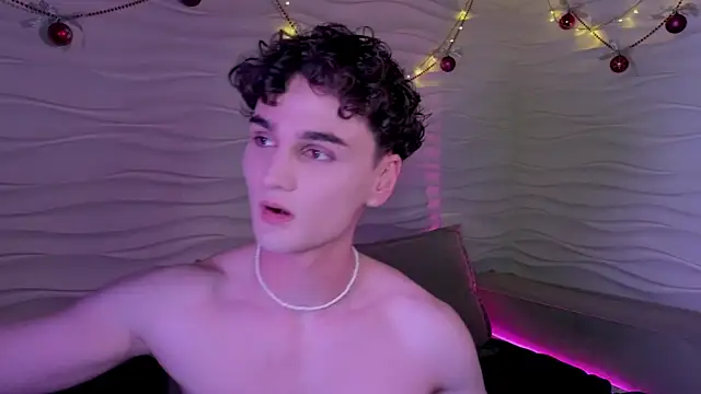 adam 21cm   online show from 12, 1, 2025