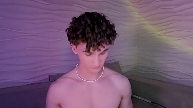 adam 21cm   online show from 17, 1, 2025