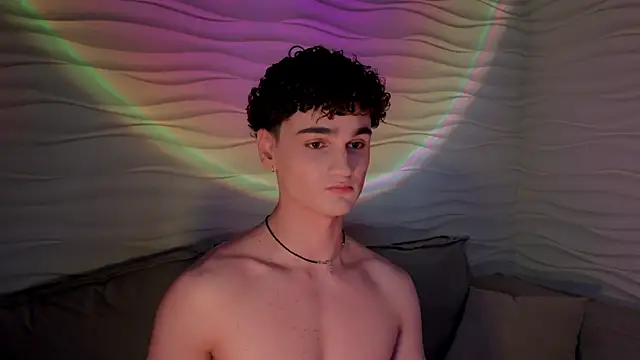 adam 21cm   online show from 20, 3, 2025