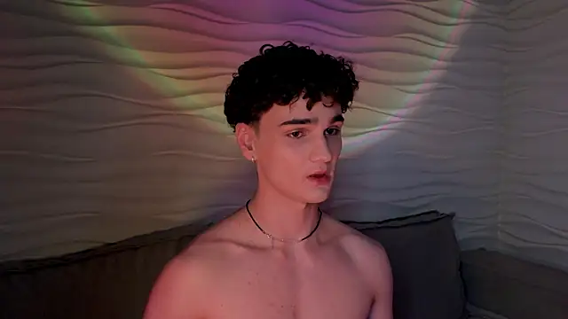 adam 21cm   online show from 20, 3, 2025