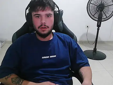 tubabymaldito0 online show from 25, 11, 2025