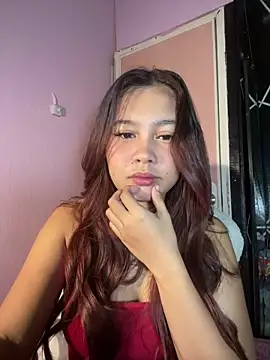 Snapshot of ursweet_babygirl chatting on 18, 4, 2026 ursweet babygirl online show from 18, 4, 2026