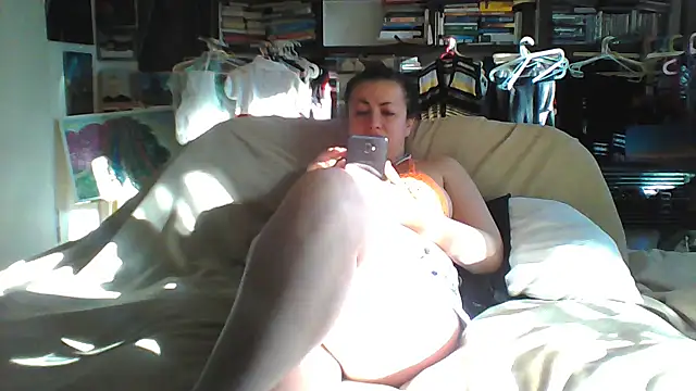 Snapshot of MariaAnaSunshine chatting on 6, 3, 2026 MariaAnaSunshine online show from 6, 3, 2026