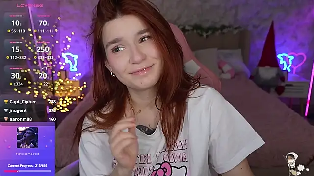 RedShinee online show from 13, 1, 2025