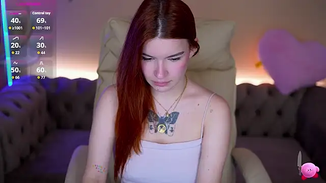 Snapshot of RedShinee chatting on 18, 2, 2026 RedShinee online show from 18, 2, 2026