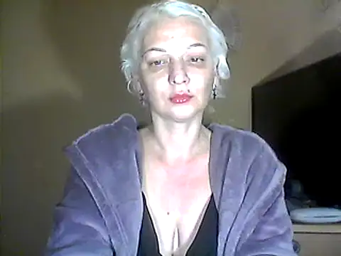 Snapshot of MaryJane441 chatting on 2, 2, 2025 MaryJane441 online show from 2, 2, 2025