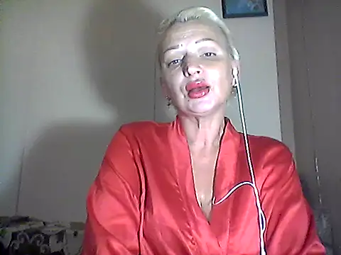 Snapshot of MaryJane441 chatting on 8, 10, 2025 MaryJane441 online show from 8, 10, 2025