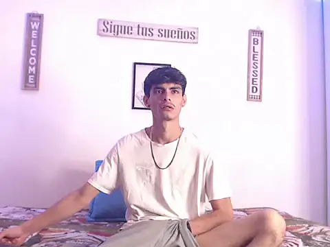 harrytomson 1 online show from 24, 1, 2025