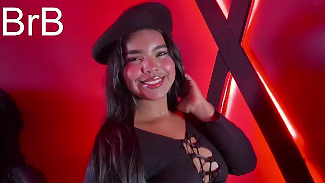 zoe roux21 online show from 5, 10, 2025