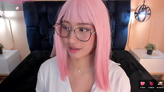 Snapshot of Yazmin_rouse chatting on 8, 1, 2025 Yazmin rouse online show from 8, 1, 2025