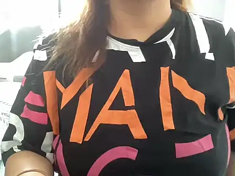 Snapshot of sassypooja chatting on 25, 10, 2025 sassypooja online show from 25, 10, 2025