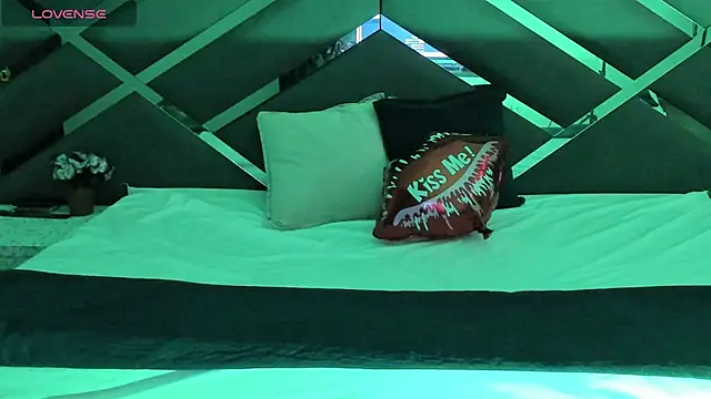 SexyNaf online show from 7, 10, 2025