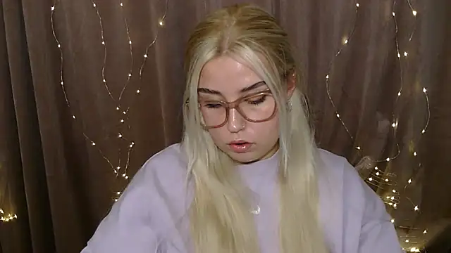 KristyHoney online show from 19, 12, 2024