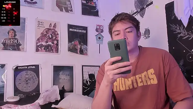 Snapshot of hothoneychile chatting on 10, 1, 2025 hothoneychile online show from 10, 1, 2025