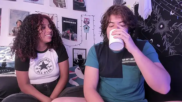 Snapshot of hothoneychile chatting on 9, 9, 2025 hothoneychile online show from 9, 9, 2025