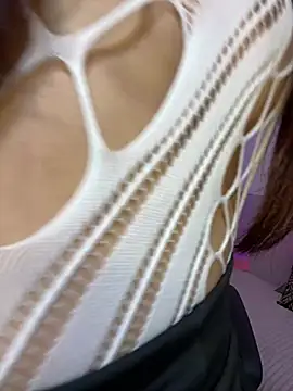 Carlaat online show from 4, 2, 2025