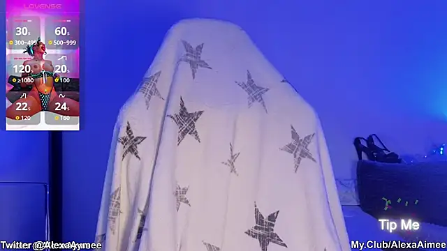 AlexaAimee online show from 11, 11, 2025