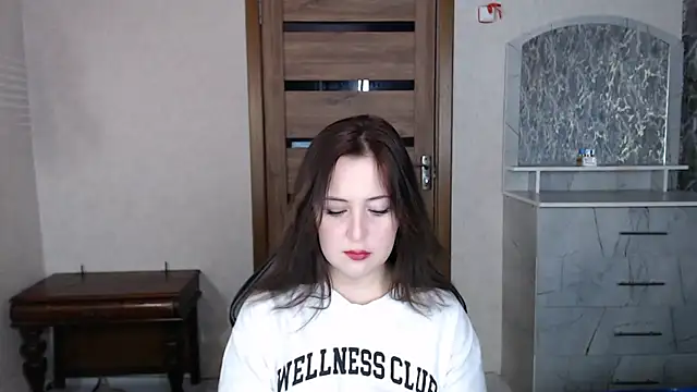 Kristy-Max online show from 21, 10, 2025