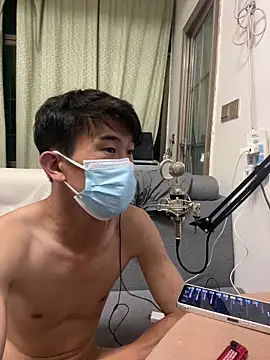 Snapshot of CM100412 chatting on 28, 6, 2026 CM100412 online show from 28, 6, 2026