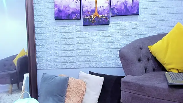  EmilyJireh  online show from 1, 3, 2025