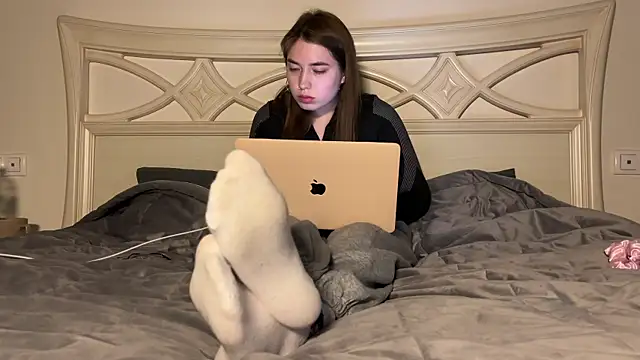 urmissalice online show from 11, 2, 2025