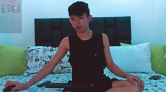 Tonny twink  online show from 31, 1, 2025