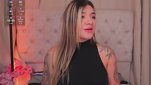 ashleyvalirya online show from 4, 3, 2025