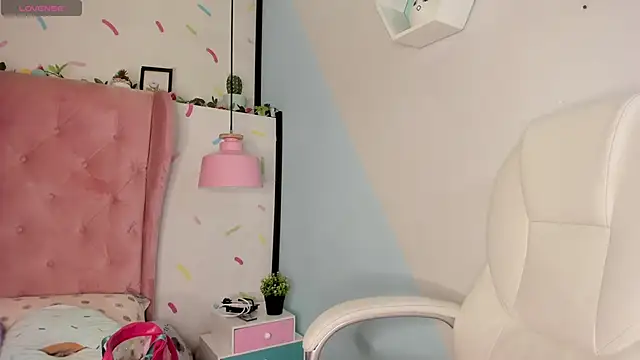 Snapshot of Giovanna_oliveira chatting on 25, 2, 2025 Giovanna oliveira online show from 25, 2, 2025