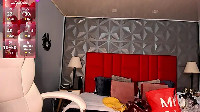 Snapshot of Giovanna_oliveira chatting on 5, 3, 2025 Giovanna oliveira online show from 5, 3, 2025
