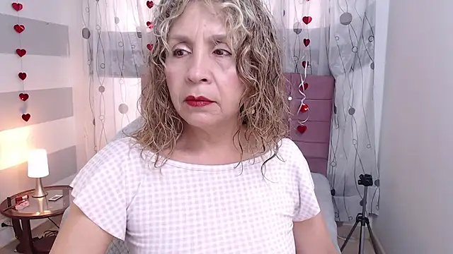 Snapshot of Afrodita_sg chatting on 17, 3, 2025 Afrodita sg online show from 17, 3, 2025