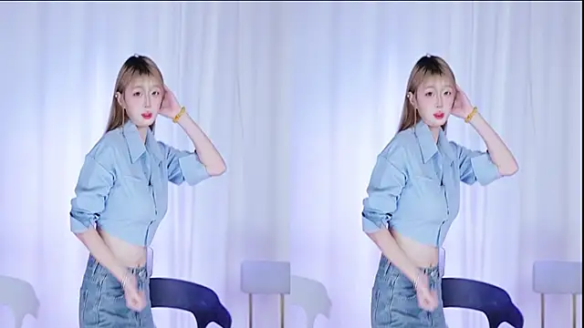 Snapshot of love_18_ chatting on 24, 9, 2025 love 18 online show from 24, 9, 2025