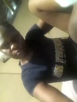 Snapshot of ZIPORA07 chatting on 15, 9, 2025 ZIPORA07 online show from 15, 9, 2025