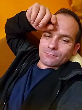 Tonojenej online show from 10, 1, 2025