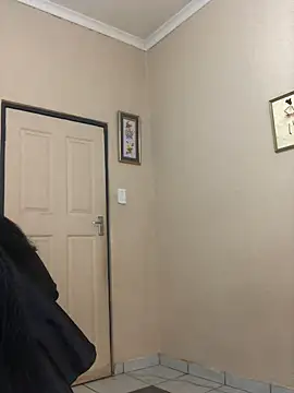 niccki3 online show from 11, 1, 2025