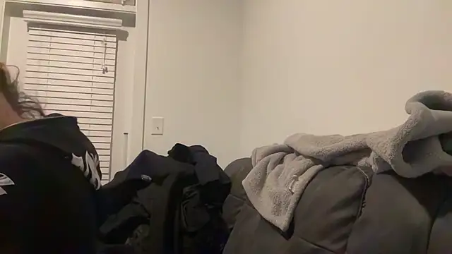 Snapshot of RavenRayyy chatting on 30, 10, 2025 RavenRayyy online show from 30, 10, 2025